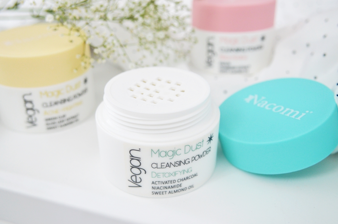 pyłek do mycia twarzy zamiast żelu nacomi puderek.com.pl